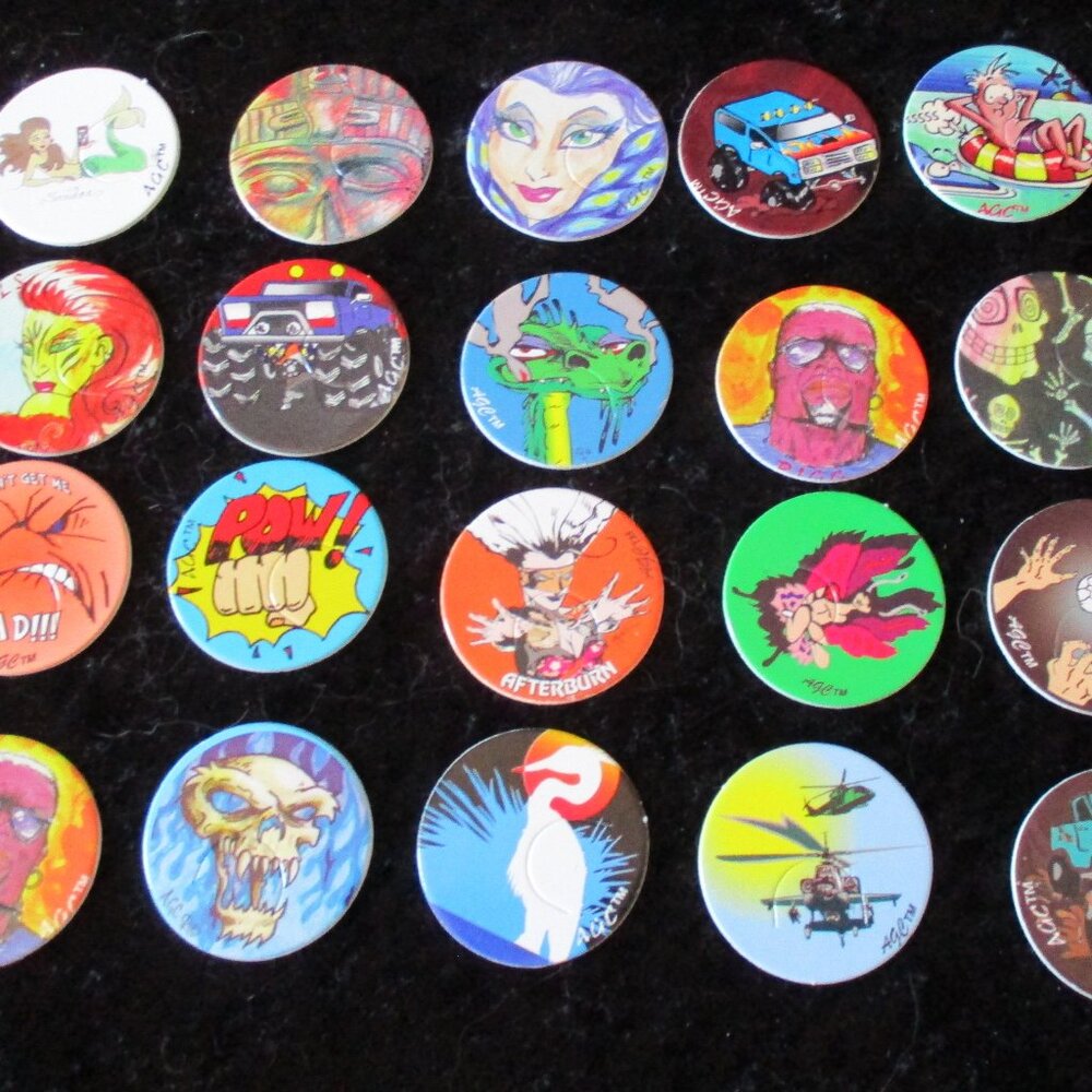 1990's Tonx American Game Caps or Pogs Assorted Lot Aliens, Skulls + More (20)